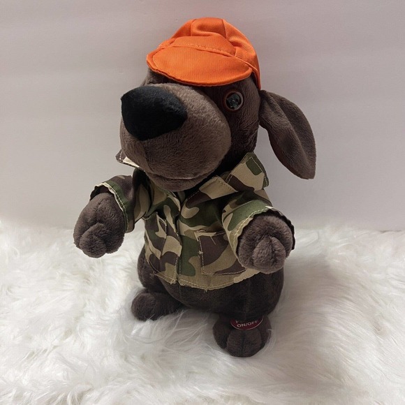 Hunting Labrador Retriever Sound & Light Sings & Dances Animated Plush WORKS - Picture 1 of 10